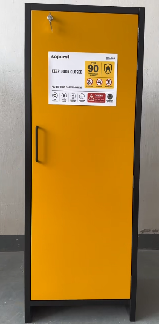 Neueste Unternehmensblogs über What Documents Should You Request When Buying a Safety Storage Cabinet?